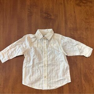 Kenneth Cole Reaction Light yellow / cream pinstripe buttondown shirt 12 months